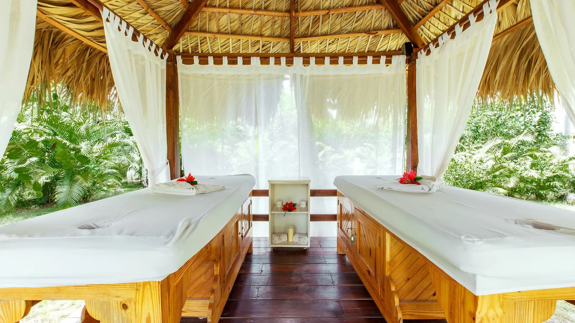 Hotel Tropicana Suites Deluxe Bavaro